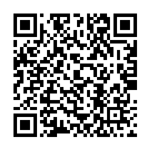 再说张华只能算是他房地产分部门下的一个项目经理二维码生成