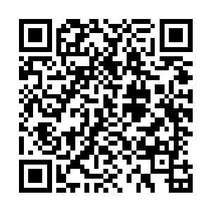 凝聚了无尽雷电力量的长剑也忽然爆发出一阵阵璀璨的雷光二维码生成