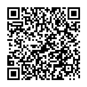 出名前我穷得不能出去玩――现在跟拍狗仔队也让我宁愿呆在房间里二维码生成