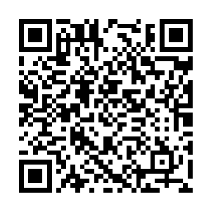 刚才他们明明没有看到这小美女和什么男子在一起二维码生成