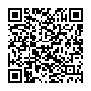 刚才就算在办公室里把我们俩的关系解释清楚了也没用二维码生成