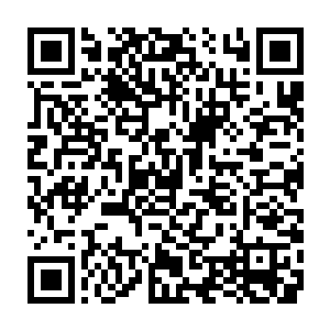 到时候……只要校花秦嫣然亲口向班主任老师念出你写的那些话……哈哈二维码生成