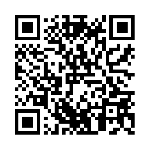 北辰泠握着木桶边缘的手抓的紧紧的二维码生成