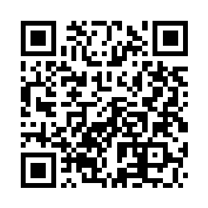 卡梅隆看着站在出租车车门旁边的雨果二维码生成