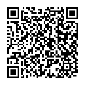 却让秦方找寻到了一丝不寻常……石壁上居然出现了一个隐藏着的机关门二维码生成