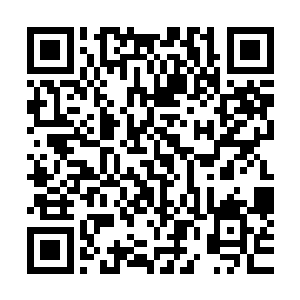 另一方面也还要在精神文化层面上不断丰富我们老百姓的生活二维码生成