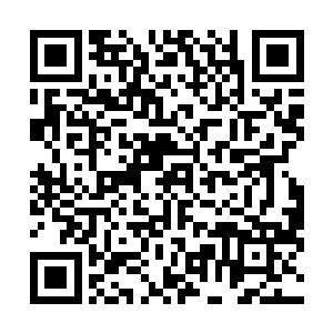 只不过他们现在最困难的是如何无声无息地打开这扇大门二维码生成