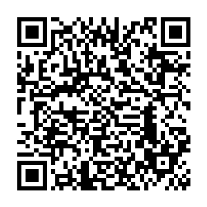 可怕的剑光便是已经如同无影的利箭一样穿过了那名黑衣人的身体二维码生成