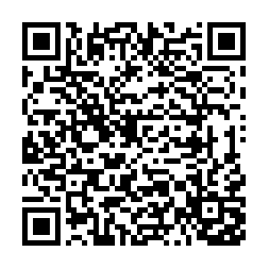 否则他也不会第一次见面的时候就和胡菲菲做出那样尴尬的事情来二维码生成