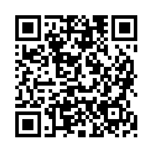 和刚刚在船上和圣皇的战斗中受了严重的创伤二维码生成