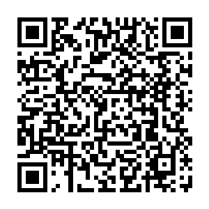 因为我还不想被威灵顿财团盯上――而既然你对防御性这个词儿这么感兴趣二维码生成