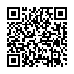 在回程的车里她就拨通了切萨雷的电话二维码生成