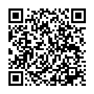 在当天晚上就登上了无数反应快速的网络媒体的头版头条二维码生成