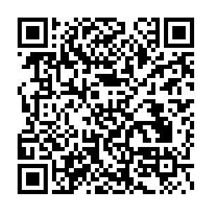 在符元界那可是有身份地位的富家小姐才穿起得这么高贵的衣服呢二维码生成