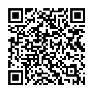 在被一个男人压着的时候和他讨论他和别的女人的事二维码生成