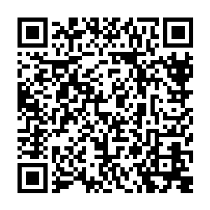 在这样情况下连碰船都不是问题只要不沉船能解决掉缠在吊臂上的拖缆再说二维码生成
