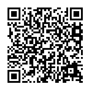 墨修尧回头看了一眼对面抱着叶璃转过了山脚拐进了另一条更加偏僻的小路二维码生成