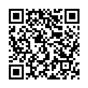 墨看到宇文和鬼助两个人疯了一样的扑了上去二维码生成