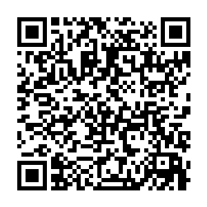 夏云杰基本上已经通过冯文博的双手清晰地感受到了她骨伤的情况二维码生成