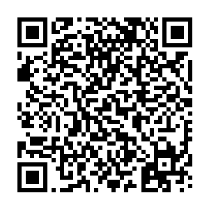 夏侯惇以及他的麾下更是觉得陡然间仿佛有千斤的重石压在他们的双肩上二维码生成