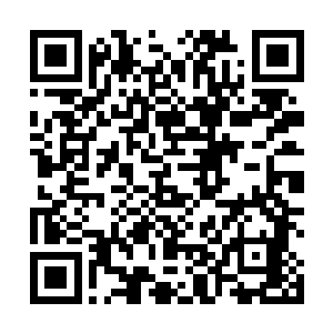 她不禁抬头瞪了一眼还站在那里无动于衷的赵长枪说道二维码生成