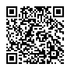 好像刚被人爆了菊花似的……看起来他那样子是要多惨有多惨的二维码生成