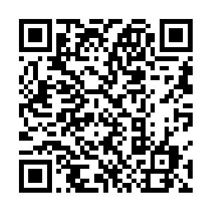 宸王不容拒绝地用舌头将那块桂花糕送入了慕容的口中二维码生成