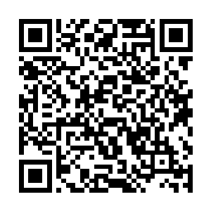 对于自己第一次参加电视剧拍摄就担任男主角的角色二维码生成