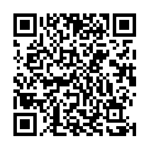 崩裂漂浮在虚空的残骸却成为人族最丰富的珍稀矿石来源二维码生成