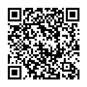 强大的修罗力量向他残破的身体和灵魂中不住的腐蚀着二维码生成