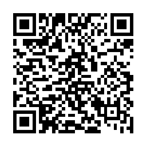 当初尼古拉斯三世也曾经用手抓过赵纯良的死亡闪电二维码生成