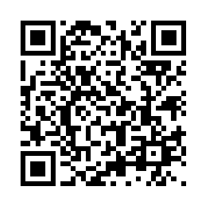 彷佛自己随时都会融化在雨果的怀抱里一般二维码生成