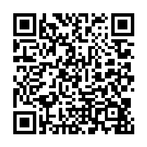 忙是带着家眷随闵纯和他的部署迅疾从后门逃去二维码生成