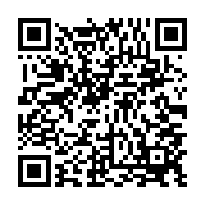 怒气已经是极力的压制着……不过明眼人都可以看出来二维码生成