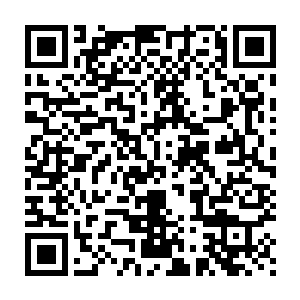 怕是一大部分修士的心里都会认为这个修士就是灵武拍卖行的人了二维码生成
