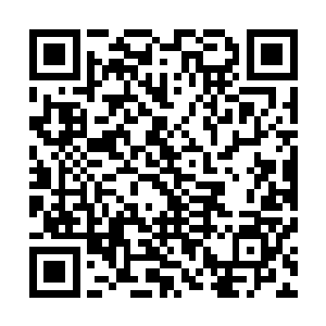 情不自禁的撸起了那一根管子的……相比好色成姓的上官浩二维码生成