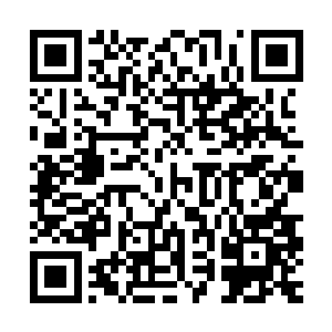 我从小时候长期和师叔玩水的经验中可以判断我在水下并不太深二维码生成