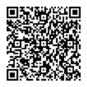 我们对视了两秒然后没有说话而是默默把身上多余的东西取出来各自放到了一个安全的地方二维码生成