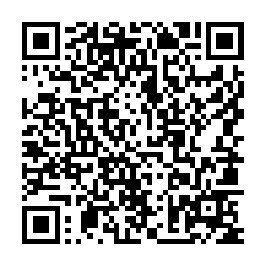 我怀疑是他们家族有人借助了一些厉害的圣器才会施展出神圣战甲术的二维码生成