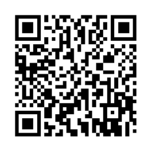 房间里的一切布置都显得很实用而且普通二维码生成