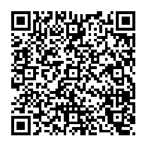 所以陆为民才会一力想要在力所能及的范围内把机械制造业作为丰州这样一个毫无基础二维码生成