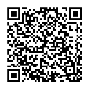 执事官带来我们两个人已经足够多了――再加上这个愚蠢如猪的医生二维码生成