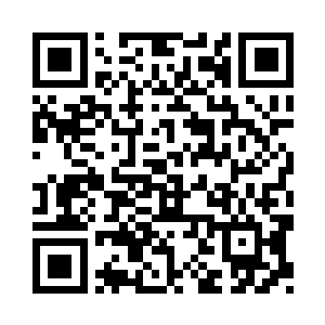 抓起电话就给县信访局长段立言打电话二维码生成