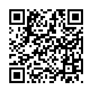 拍了拍被师叔塞到怀里的红布包里的建木二维码生成