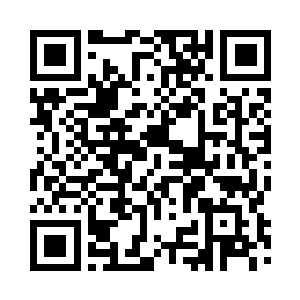 拿到手枪的狄安妮扬起得意阴森的笑二维码生成