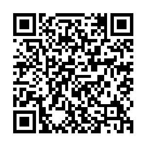 指挥舱中的飞艇二副立刻就在飞艇的作图和飞行日志上做出标注二维码生成