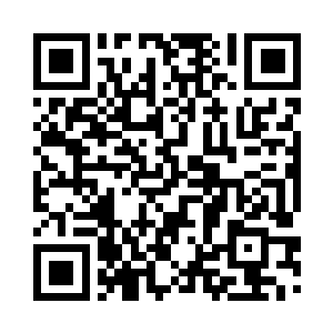 捡起地上刚才壮硕男扔在那里的钥匙二维码生成