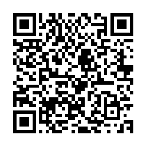 据说这是一个战斗力和智商都强悍到了连老k们都镇不住的女人二维码生成