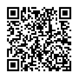 更在人声鼎沸正如火如荼举行着的武林大会上传开二维码生成