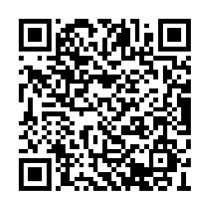 更多的是因为赵长枪身上表现出的那种一往无前二维码生成